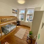 3-bedroom Centrally Located In הרנה
