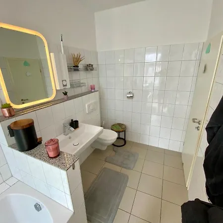 3-bedroom Centrally Located In Appartement