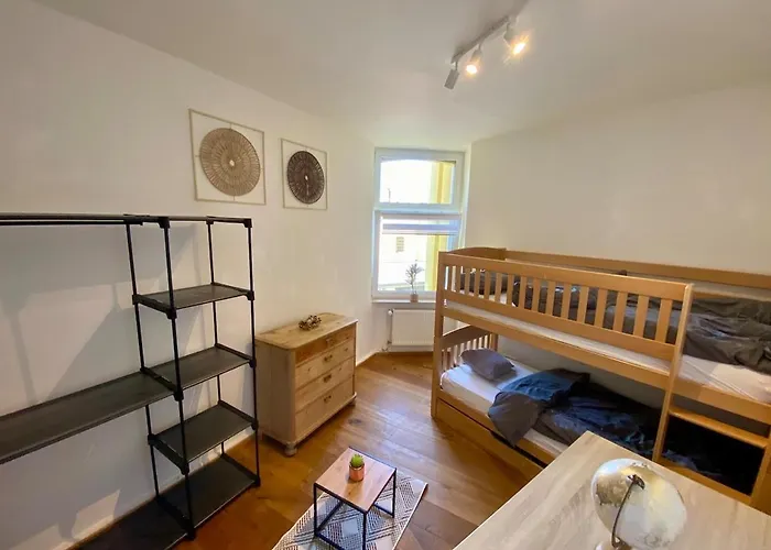 3-bedroom Centrally Located In Appartamento *